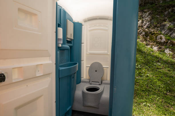 Best Portable toilet rental cost  in Odessa, FL